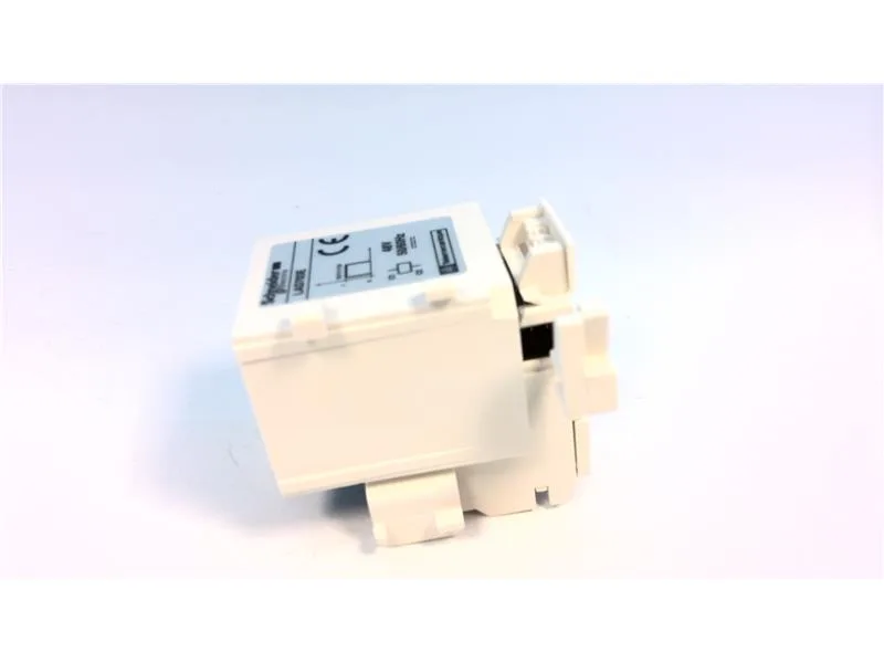 Schneider Electric LAD-703E (image 2)