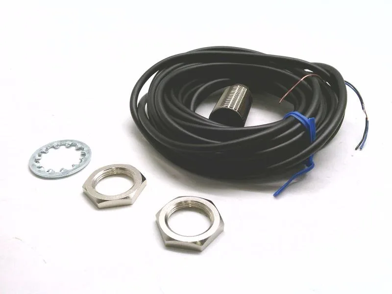 Omron E2B-M18KS05-WP-B1 5M — Proximity Sensors (image 2)