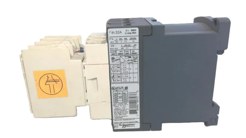 Schneider Electric LC1D18REQ3826G21 — Contactors (image 2)