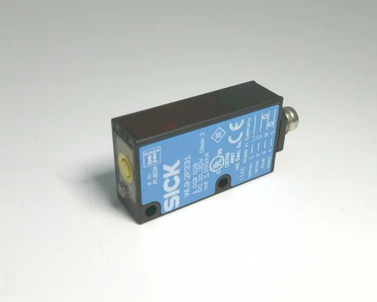 SICK WL9-2P331 — Photoelectric Sensors