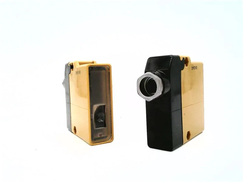 Omron E3A-10M2 — Photoelectric Sensors (image 2)