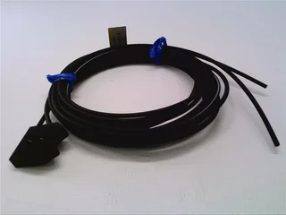 Omron E32-L25 — Photoelectric Sensors (image 2)
