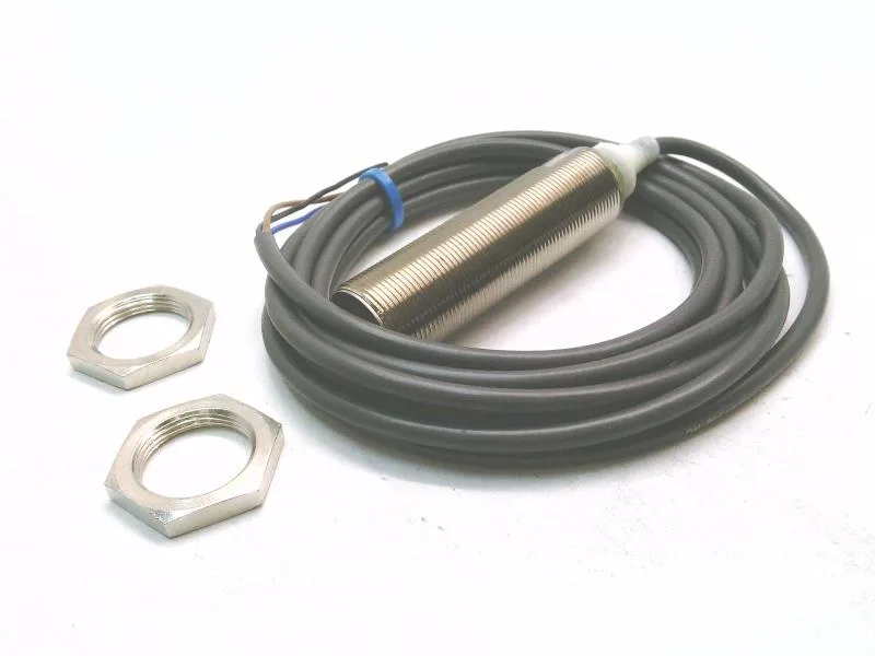 Omron E2AU-M18LS08-WP-B12M — Proximity Sensors (image 2)