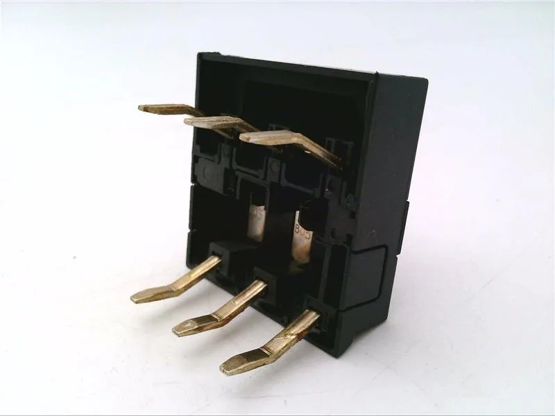Schneider Electric LAD341 (image 3)