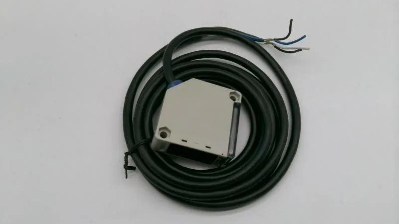 Schneider Electric XUK-9AKSAL2 — Photoelectric Sensors (image 2)