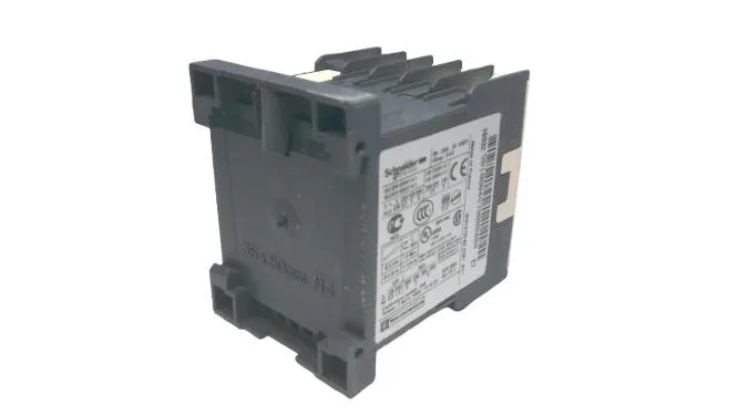 Schneider Electric LC1K0901E7 (image 3)