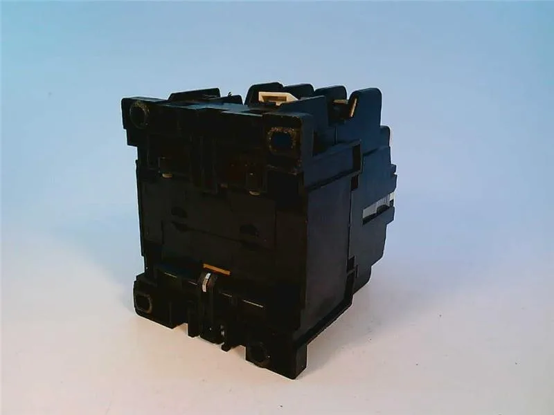 Fuji Electric SC-1N-110 — Contactors (image 4)