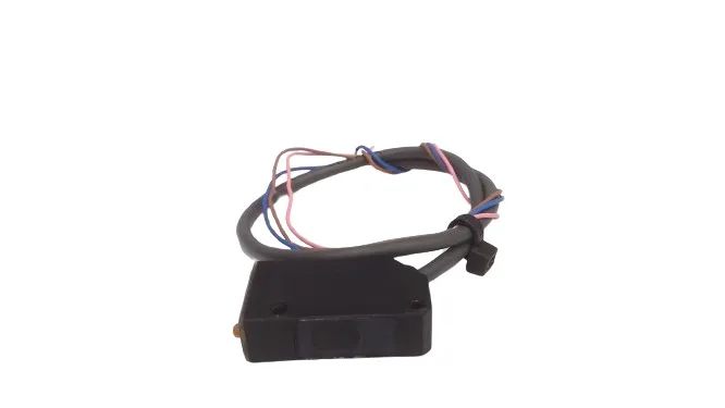 Omron E3V-7LC3 — Photoelectric Sensors (image 2)