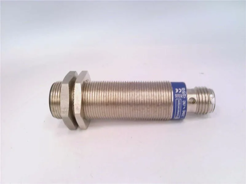 Schneider Electric XS1M18MA239K — Proximity Sensors (image 2)
