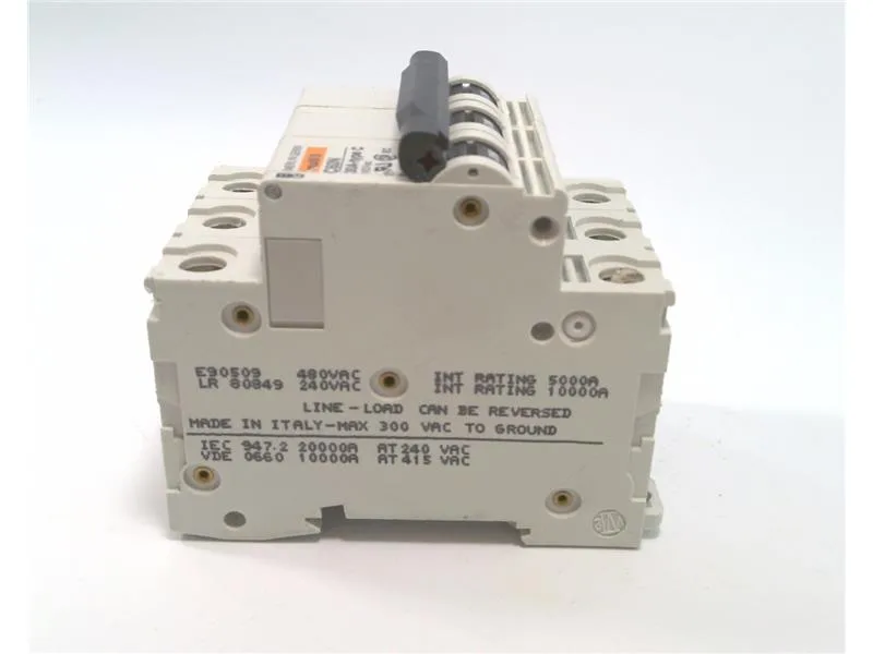 Schneider Electric C60N-3P-30A-C — Miniature Circuit Breakers (MCB) (image 4)