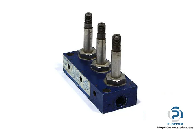 Festo BMCH-3-3-1/8 — Solenoid & Directional Valves (image 2)
