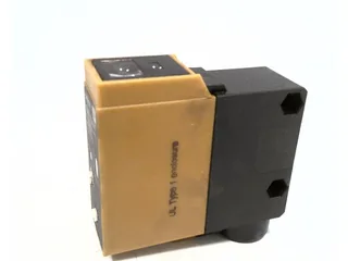 Omron E3A2-10DM4T — Photoelectric Sensors (image 3)