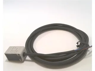 Schneider Electric XS8S173NAL2C — Proximity Sensors (image 3)