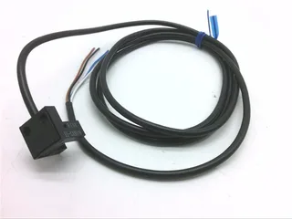 Omron EESX951R1M — Photoelectric Sensors