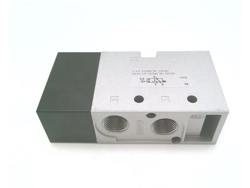 Festo VUWS-L30-M32C-M-G38 — Solenoid & Directional Valves (image 2)