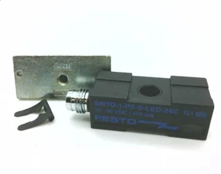 Festo SMTO-1-PS-S-LED-24-B — Proximity Sensors (image 3)