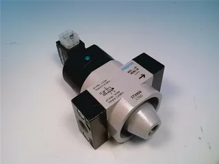 Festo HEE-1/8-D-MINI-24-NPT — Solenoid & Directional Valves (image 3)