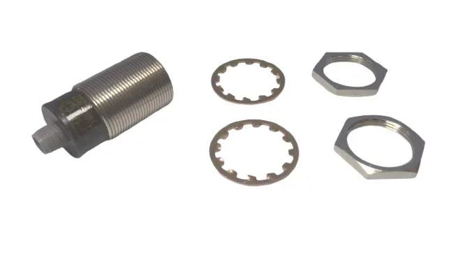 Omron E2E-X10E1-P1 — Proximity Sensors (image 4)