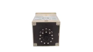 Omron E2C-AK4A — Proximity Sensors (image 3)