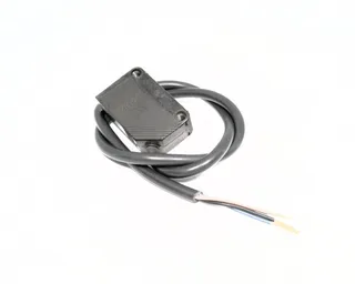 Omron E3Z-D82 0.3M — Photoelectric Sensors (image 3)