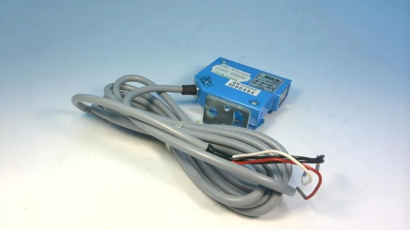 SICK WL101122 — Photoelectric Sensors (image 2)