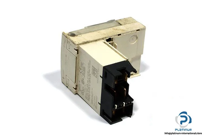 Schneider Electric LUCA1XB (image 4)