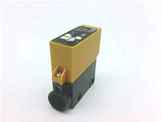 Omron E3A2-DS70M4
