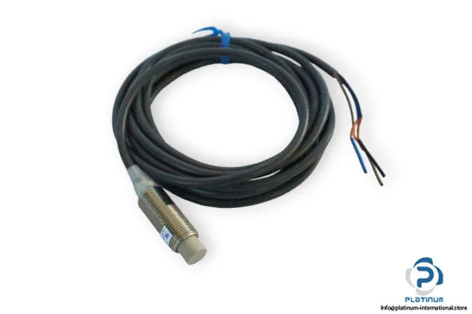 Omron E2EGX5MB1 — Proximity Sensors (image 3)
