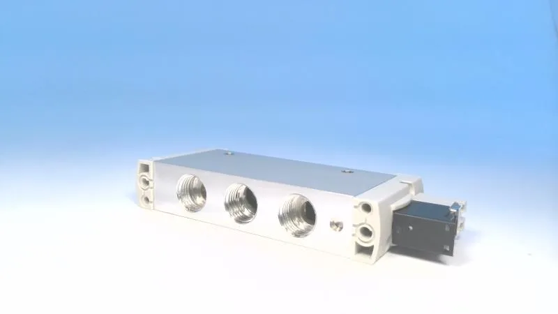 Festo VUVG-L18-M52-MT-G14-1P3 — Solenoid & Directional Valves (image 2)