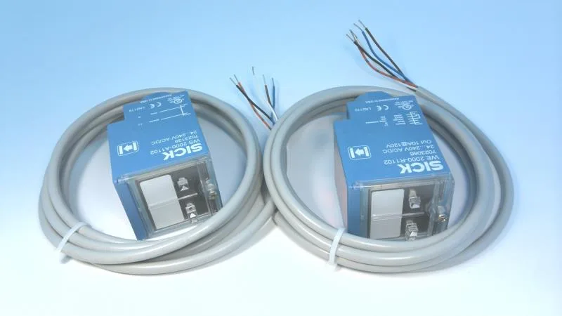 SICK WS/WE2000-R1102 — Photoelectric Sensors