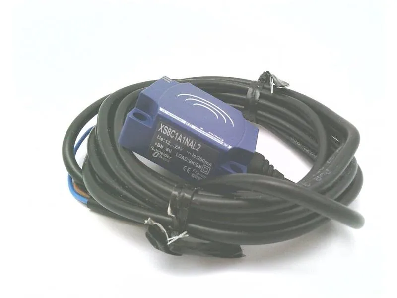 Schneider Electric XS8C1A1NAL2 — Proximity Sensors (image 2)