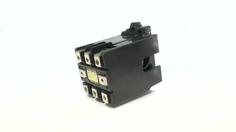 Fuji Electric A58L-0001-0207 — Contactors (image 2)