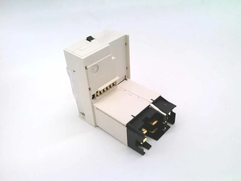 Schneider Electric LUCL1XBL (image 2)