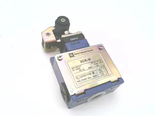 Schneider Electric XCKM121 — Limit Switches (image 2)