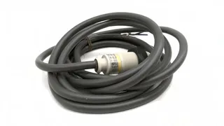 Omron E2F-X5F1 2M