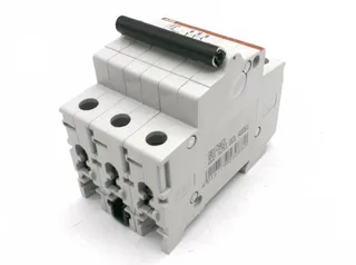 ABB S203-D6 — 3-Pole MCB (DIN Rail) (image 2)
