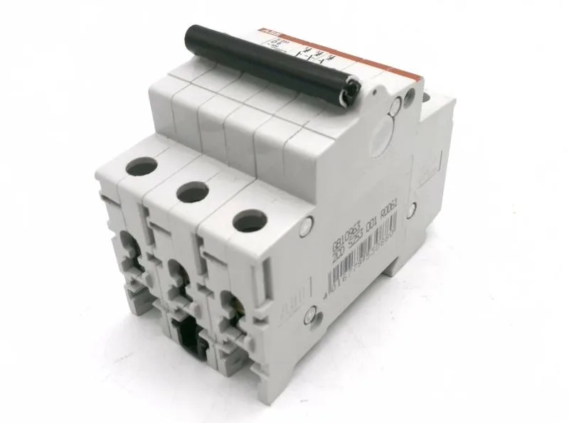 ABB S203-D6 — 3-Pole MCB (DIN Rail) (image 2)