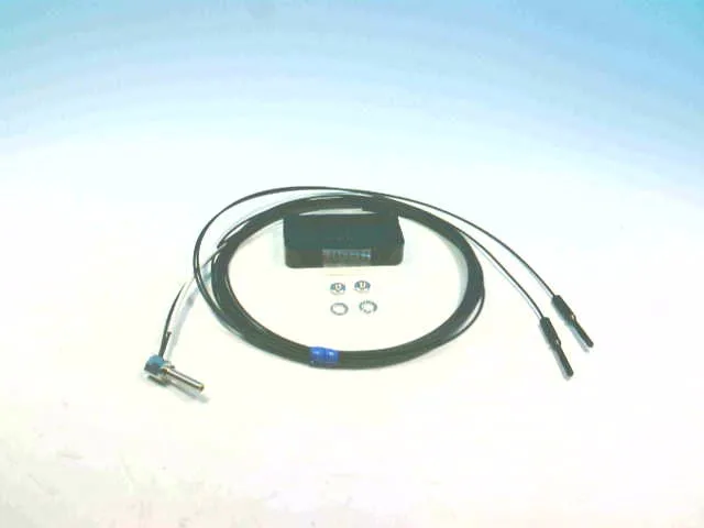 Omron E32-C31N 2M — Photoelectric Sensors (image 3)