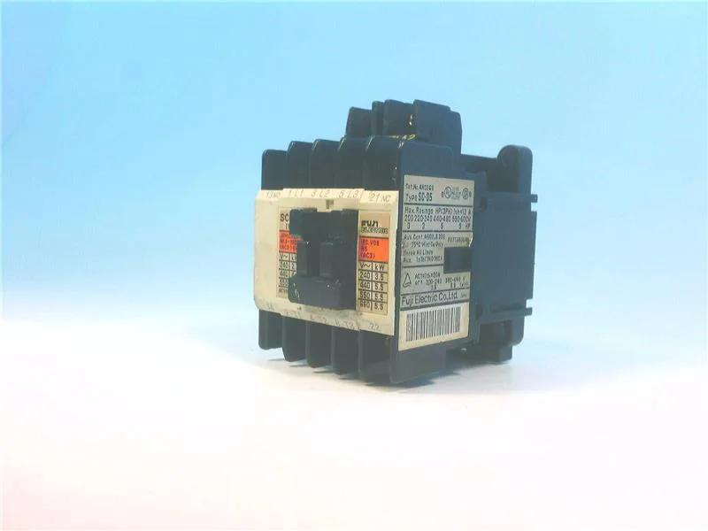Fuji Electric SC-05-220V — Contactors (image 3)