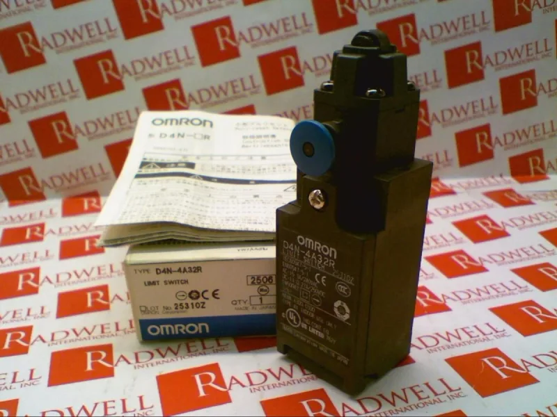 Omron D4N4A32R — Limit Switches (image 2)