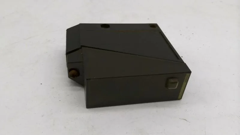 Omron E3JM-DS70M4T-G — Photoelectric Sensors (image 4)