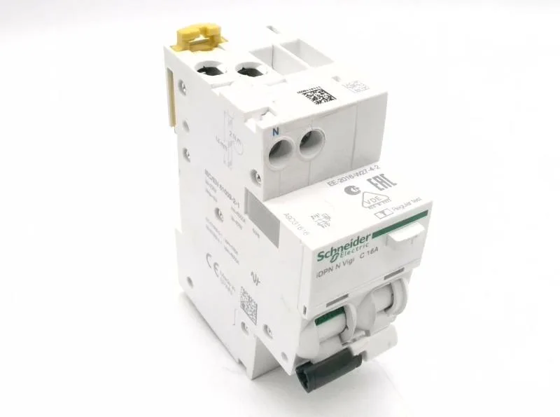Schneider Electric A9D31616 (image 2)