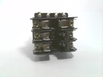 Schneider Electric LA9TFD32A — Motor Control Accessories (image 2)