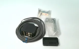 Omron E3XA-CC4A — Photoelectric Sensors (image 3)