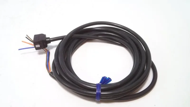 Omron E3X-CN21 2M — Photoelectric Sensors (image 3)