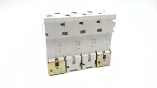Siemens 5SP4463-7 — 2-Pole MCB (DIN Rail) (image 2)
