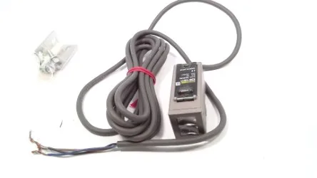 Omron E3SCD11 — Photoelectric Sensors (image 2)