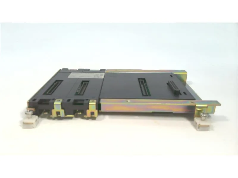 Omron CS1W-BC022 — PLCs (Programmable Logic Controllers) (image 4)