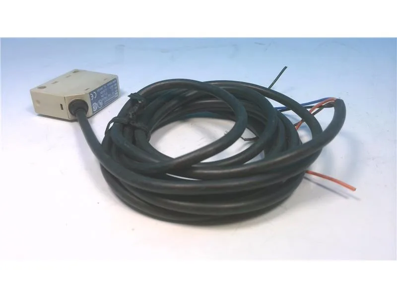 Schneider Electric XUM-LJ0451 — Photoelectric Sensors (image 3)