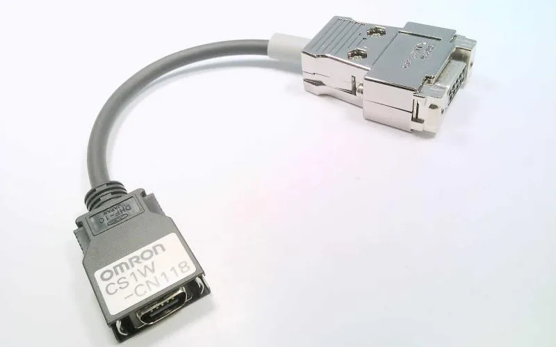 Omron CS1W-CN118 — PLCs (Programmable Logic Controllers) (image 2)